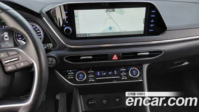 Hyundai Sonata 2023 — фото 13
