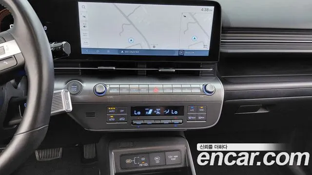 Hyundai Kona 2023 — фото 13
