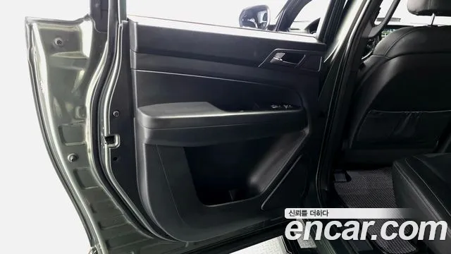 KG_Mobility_Ssangyong Rexton 2022 — фото 15