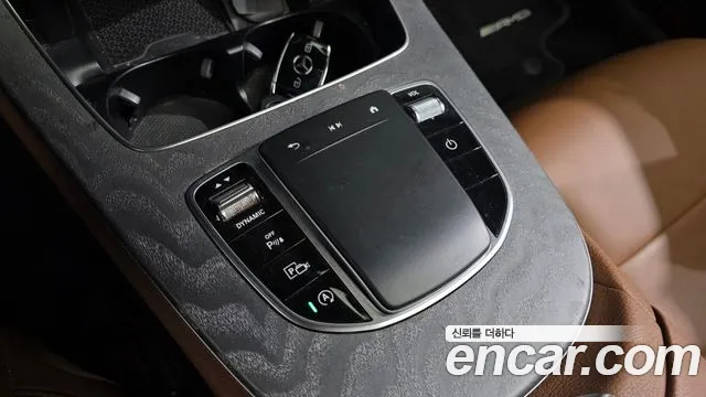 Mercedes-Benz E-Class 2021 — фото 30