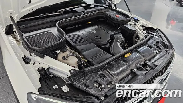Mercedes-Benz GLE-Class 2025 — фото 6