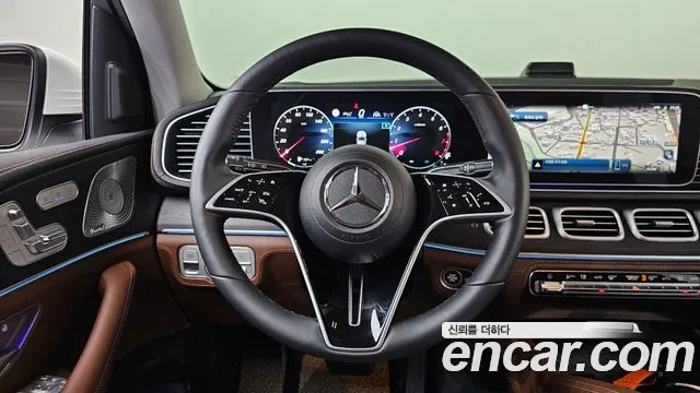 Mercedes-Benz GLE-Class 2025 — фото 19
