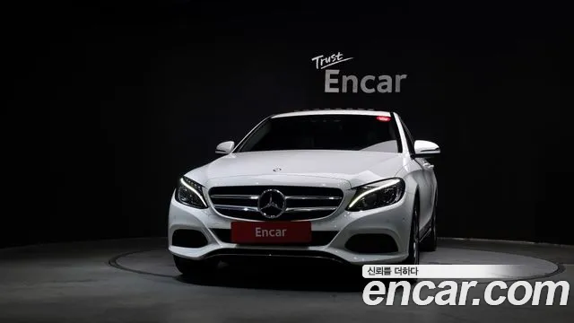Mercedes-Benz C-Class 2017 — фото 3