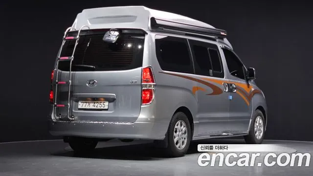Hyundai Starex 2014 — фото 2