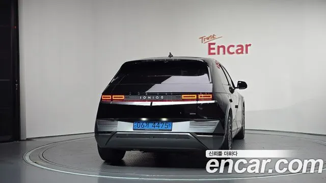Hyundai Ioniq5 2022 — фото 4