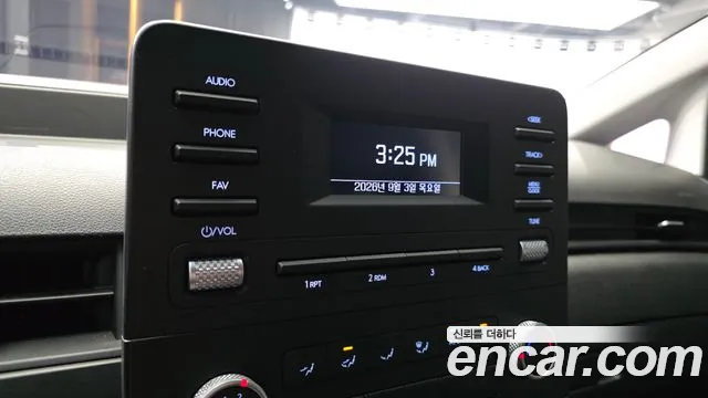 Hyundai Staria 2022 — фото 25