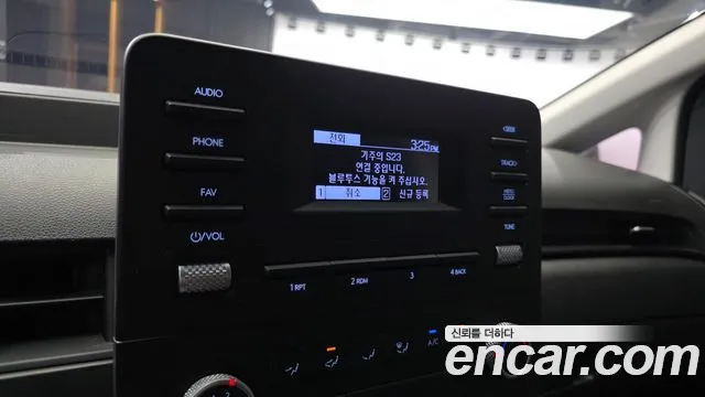 Hyundai Staria 2022 — фото 26