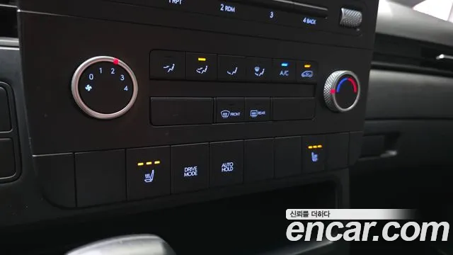 Hyundai Staria 2022 — фото 27