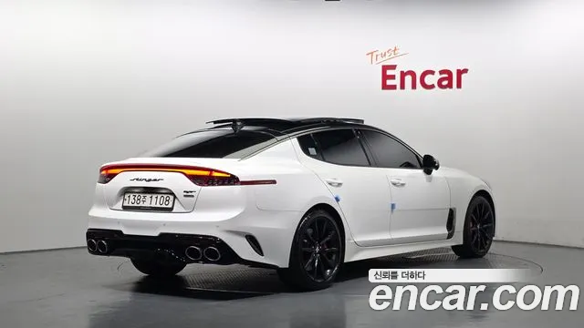 Kia Stinger 2021 — фото 2