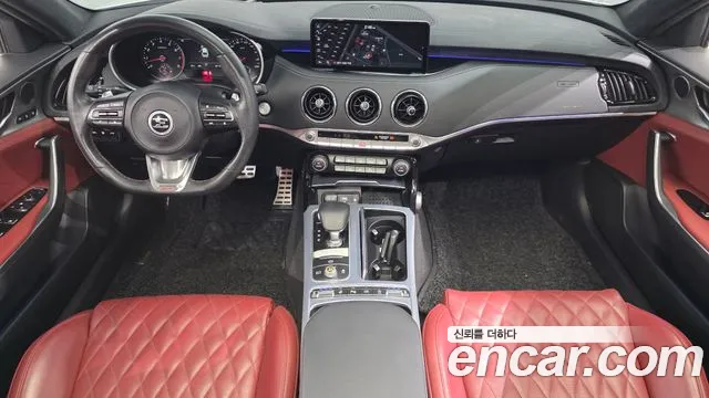 Kia Stinger 2021 — фото 10