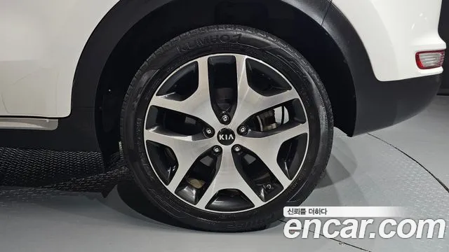 Kia Sportage 2016 — фото 7
