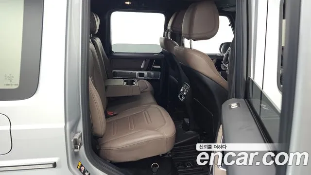Mercedes-Benz G-Class 2025 — фото 17