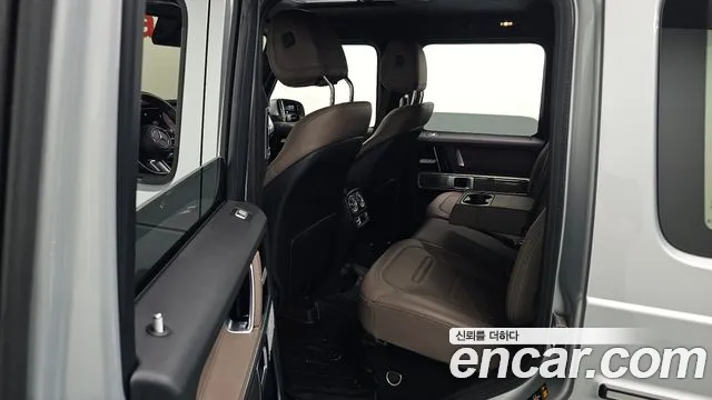 Mercedes-Benz G-Class 2025 — фото 18