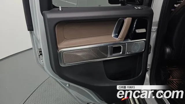 Mercedes-Benz G-Class 2025 — фото 15
