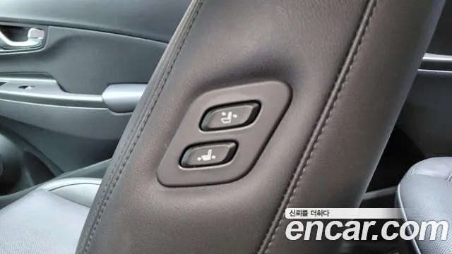 Hyundai Kona 2023 — фото 23
