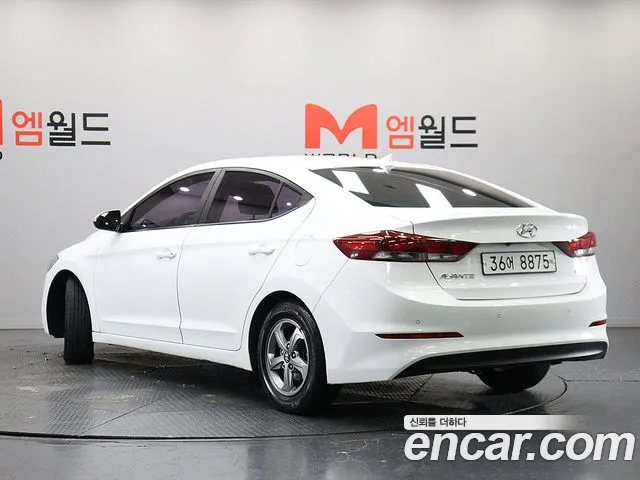 Hyundai AVANTE 2016 — фото 4