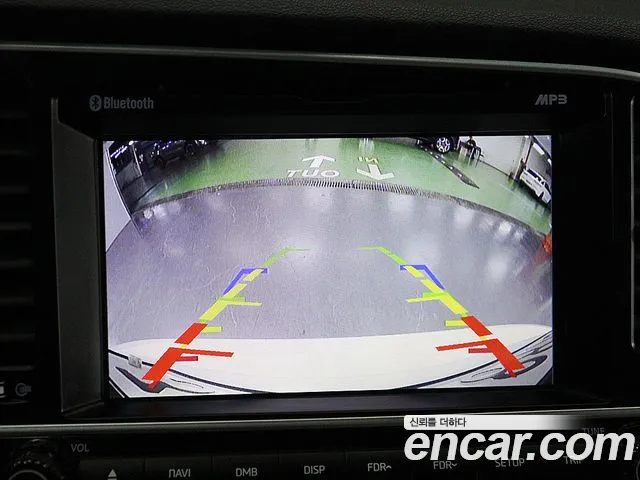 Hyundai AVANTE 2016 — фото 10