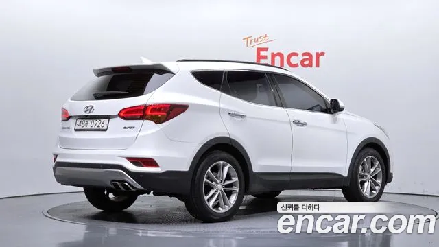 Hyundai Santafe 2016 — фото 2