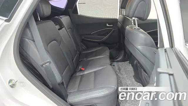 Hyundai Santafe 2016 — фото 17
