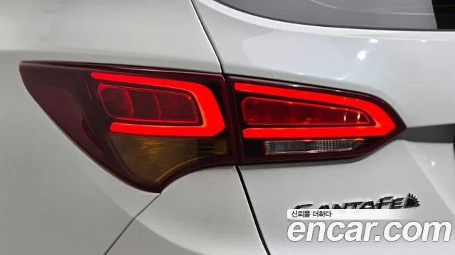 Hyundai Santafe 2016 — фото 9