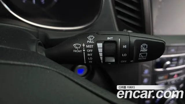 Hyundai Santafe 2016 — фото 31