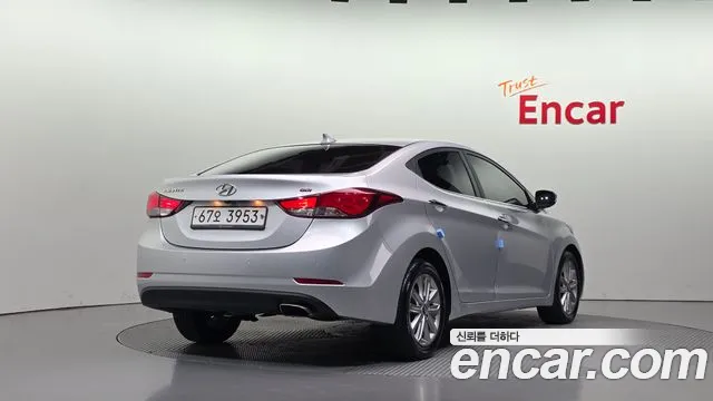 Hyundai AVANTE 2015 — фото 2