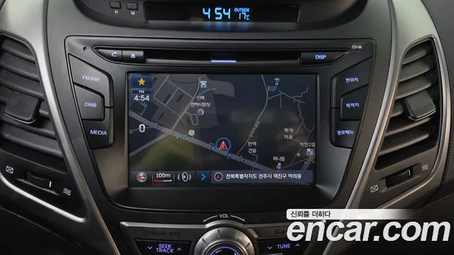 Hyundai AVANTE 2015 — фото 26
