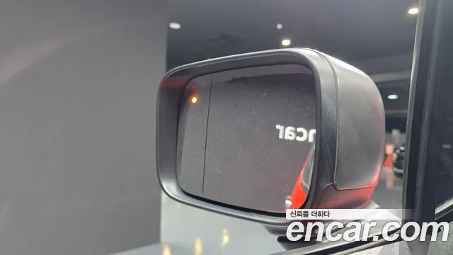 Jeep Renegade 2020 — фото 13