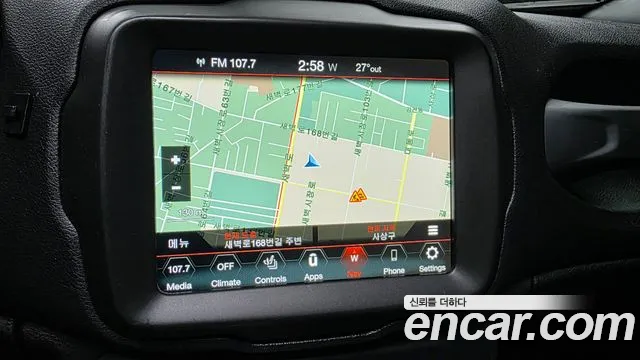 Jeep Renegade 2020 — фото 15