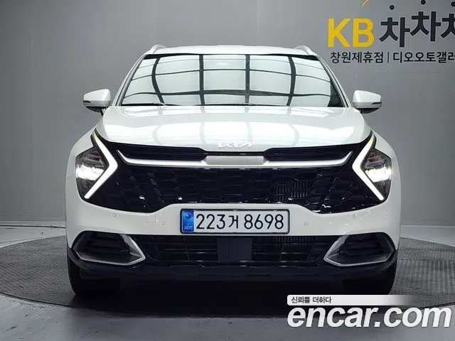 Kia Sportage 2022 — фото 1