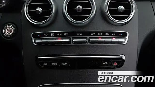 Mercedes-Benz C-Class 2019 — фото 10
