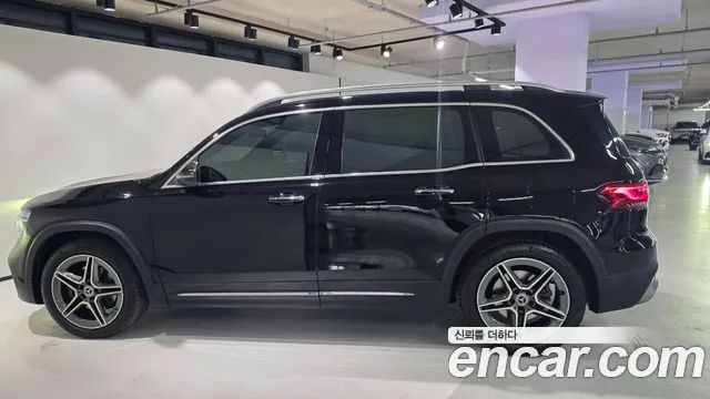 Mercedes-Benz GLB-Class 2021 — фото 8