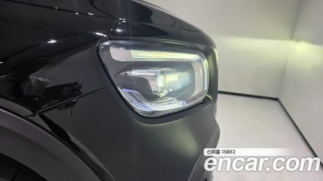 Mercedes-Benz GLB-Class 2021 — фото 12