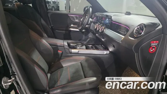 Mercedes-Benz GLB-Class 2021 — фото 18