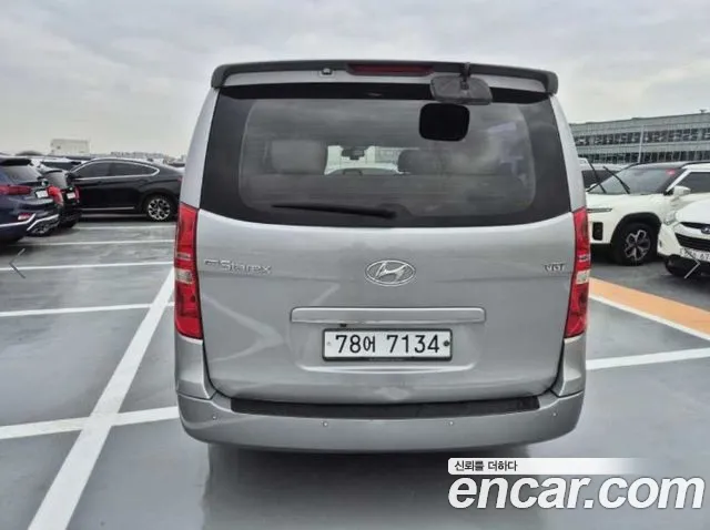 Hyundai Starex 2015 — фото 4