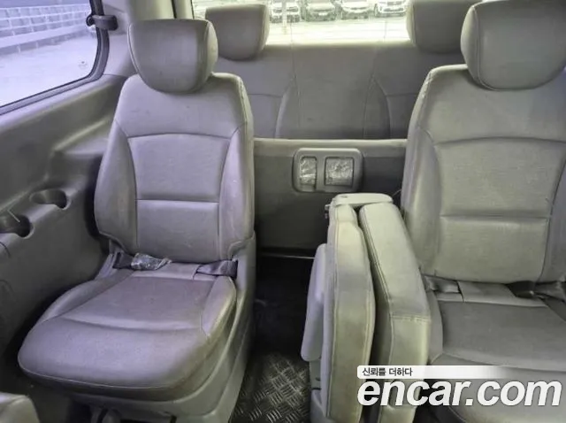 Hyundai Starex 2015 — фото 17