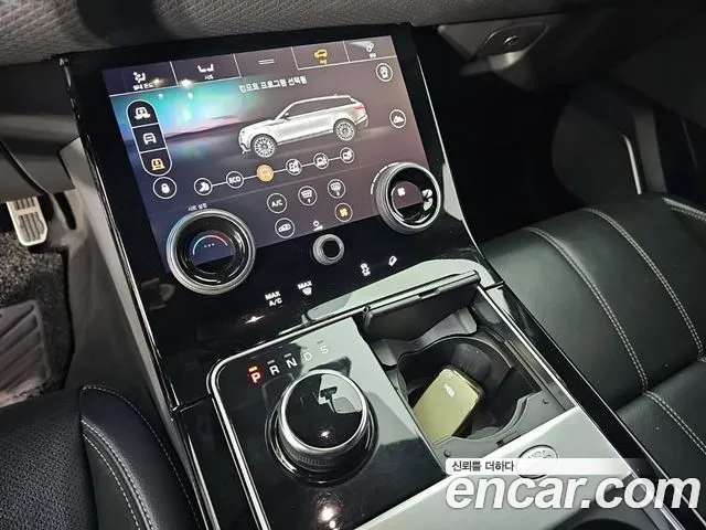 Land Rover Range Rover Velar 2019 — фото 9