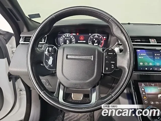 Land Rover Range Rover Velar 2019 — фото 18