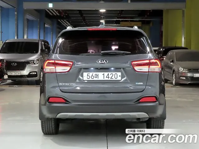 Kia Sorento 2015 — фото 3