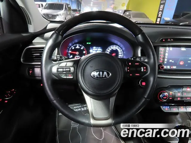 Kia Sorento 2015 — фото 11