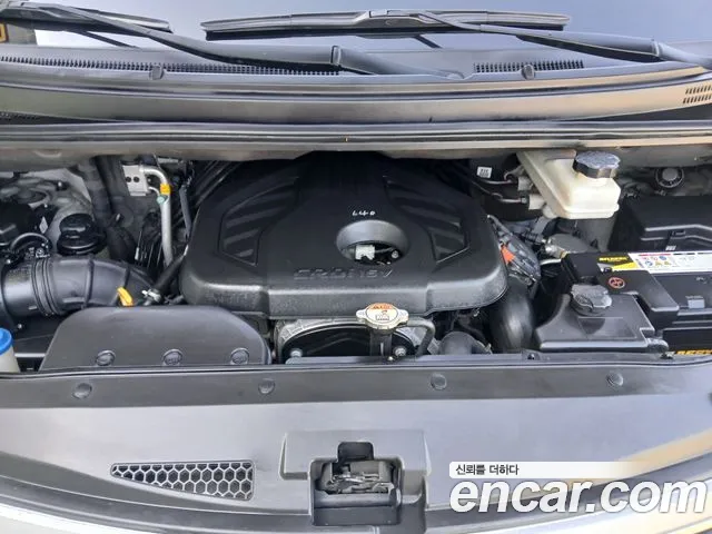 Hyundai Starex 2018 — фото 20
