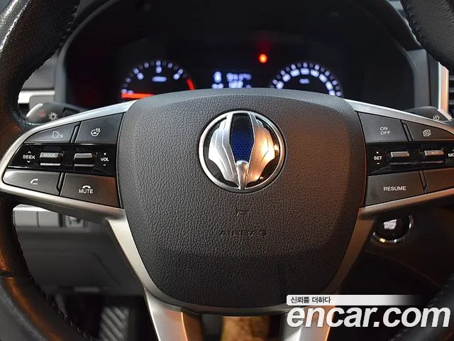 KG Mobility Rexton 2018 — фото 11