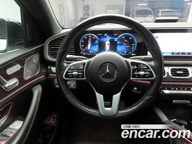 Mercedes-Benz GLE-Class 2022 — фото 8