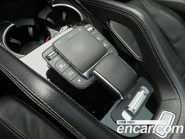 Mercedes-Benz GLE-Class 2022 — фото 12