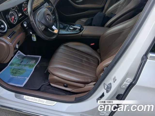 Mercedes-Benz E-Class 2018 — фото 14