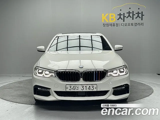 BMW 5-Series 2018 — фото 3