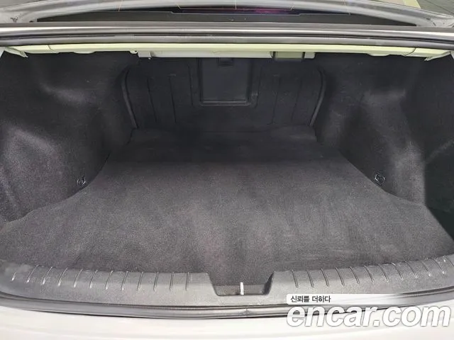 Hyundai Sonata 2017 — фото 15