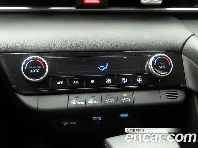 Hyundai AVANTE 2023 — фото 10