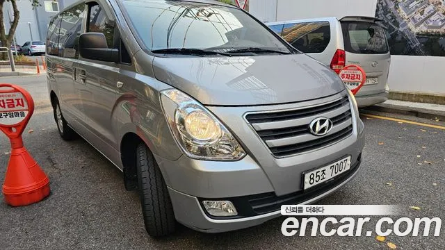 Hyundai Starex 2016 — фото 3