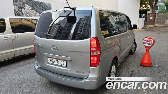 Hyundai Starex 2016 — фото 4